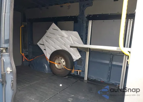 2019 Ram Promaster 2500 из США, поврежденный, VIN 3C6TRVDG3KE519164